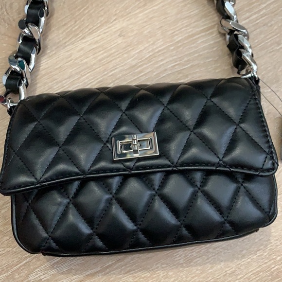 Forever 21 quilted purse - Picture 5 of 11